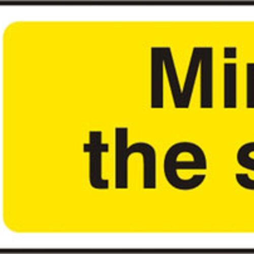 MIND THE STEP  SAV (PK5) 300MM X 100MM Thumbnail